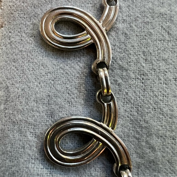 Silver Tone Antique Swirl Design Statement Chain Necklace - Picture 2 of 3